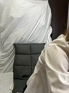 Snapshot of ririka_858 chatting on 8, 3, 2026 ririka 858 online show from 8, 3, 2026