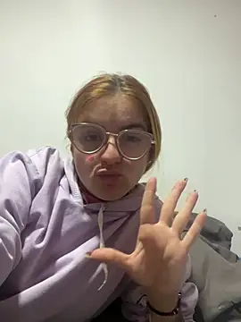 Celestte gold online show from 2, 2, 2026