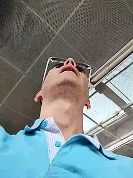 Fuegosutil online show from 29, 11, 2025