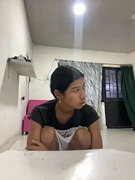 KattyAndDorian online show from 28, 11, 2025