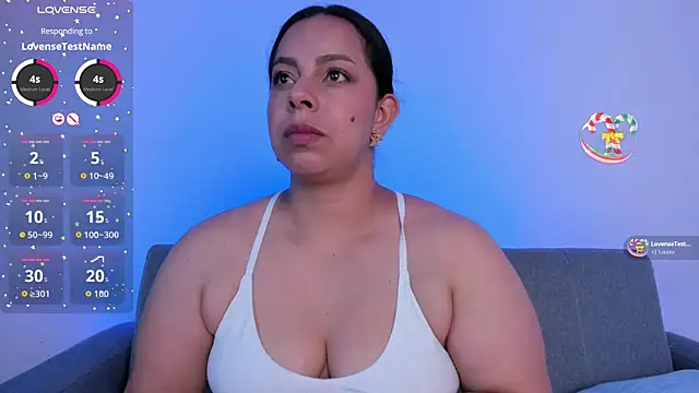 Snapshot of jimena_chic1 chatting on 21, 6, 2026 jimena chic1 online show from 21, 6, 2026
