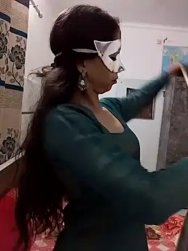 Snapshot of Cute_Girl_27 chatting on 27, 11, 2025 Cute Girl 27 online show from 27, 11, 2025