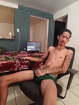 Snapshot of theyllorwillian chatting on 14, 2, 2026 theyllorwillian online show from 14, 2, 2026
