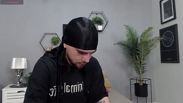 Snapshot of KaneHunter chatting on 18, 4, 2026 KaneHunter online show from 18, 4, 2026