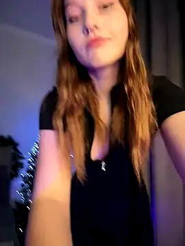 Snapshot of Your_Sunshine- chatting on 28, 11, 2025 Your Sunshine- online show from 28, 11, 2025