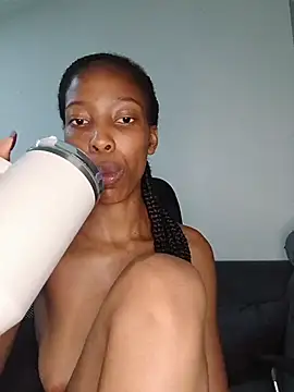 Snapshot of MsParisSmith chatting on 15, 2, 2026 MsParisSmith online show from 15, 2, 2026