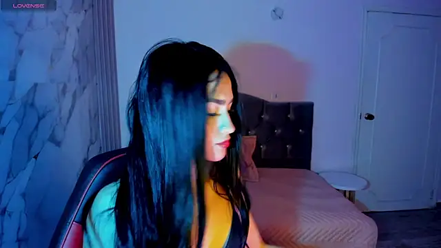 veronica blakee online show from 1, 12, 2025