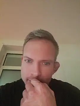 chriss13fc online show from 28, 4, 2026
