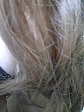 Snapshot of Miss_Mansi chatting on 4, 12, 2025 Miss Mansi online show from 4, 12, 2025