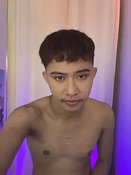 asiantwink0000 online show from 24, 2, 2026