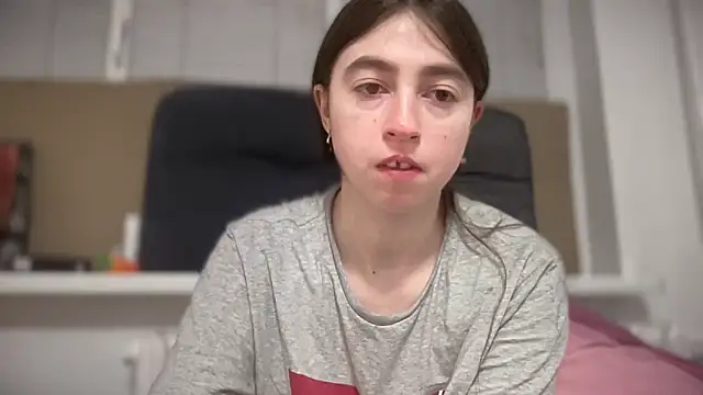 Aphr0ditee online show from 26, 3, 2026