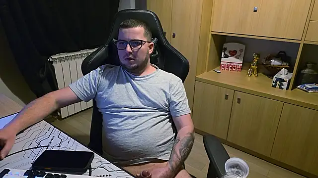 kevinnlovelly online show from 31, 1, 2026