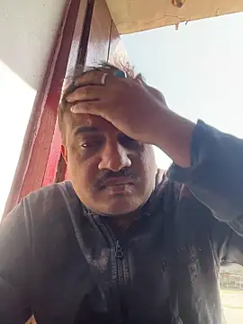 Snapshot of Saxymood1111 chatting on 6, 2, 2026 Saxymood1111 online show from 6, 2, 2026