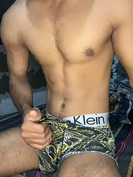 Snapshot of Fitboy07 chatting on 15, 6, 2026 Fitboy07 online show from 15, 6, 2026