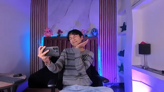 Snapshot of SthepanodiMonaco chatting on 13, 1, 2026 SthepanodiMonaco online show from 13, 1, 2026