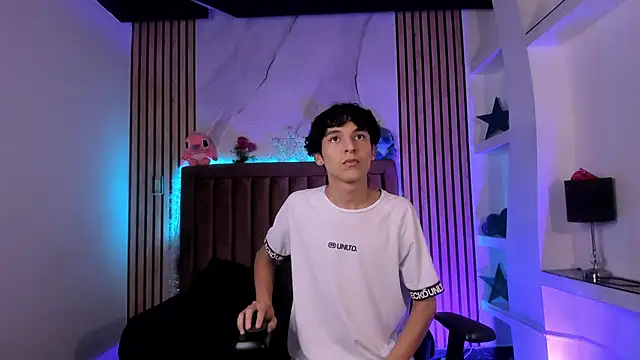 Snapshot of SthepanodiMonaco chatting on 16, 1, 2026 SthepanodiMonaco online show from 16, 1, 2026