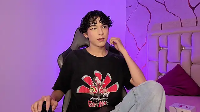 Snapshot of SthepanodiMonaco chatting on 13, 2, 2026 SthepanodiMonaco online show from 13, 2, 2026