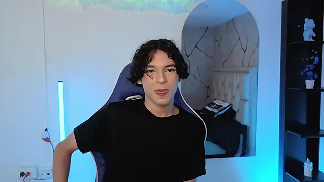 SthepanodiMonaco online show from 30, 5, 2026