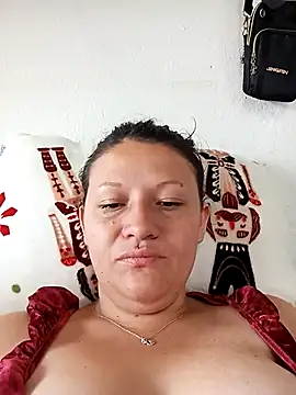 Snapshot of Kattiia1 chatting on 1, 12, 2025 Kattiia1 online show from 1, 12, 2025