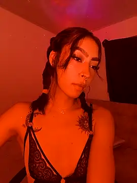 Ounla Sweet online show from 21, 4, 2026