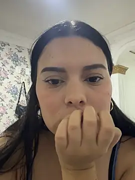 Snapshot of sweet_ruby_ chatting on 11, 5, 2026 sweet ruby online show from 11, 5, 2026