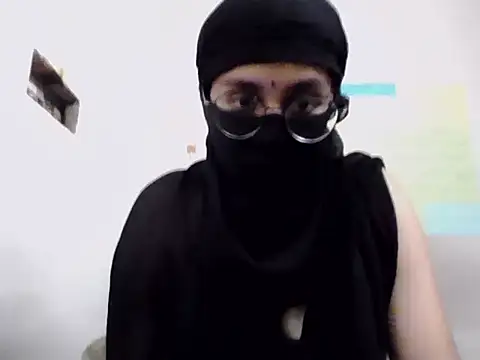 babyshallu05 online show from 28, 11, 2025