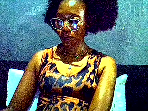 PreettyTee online show from 17, 4, 2026