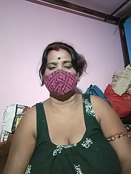 Snapshot of me-pari-hu chatting on 24, 6, 2026 me-pari-hu online show from 24, 6, 2026