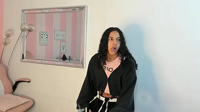 Amaia Monroe online show from 24, 2, 2026