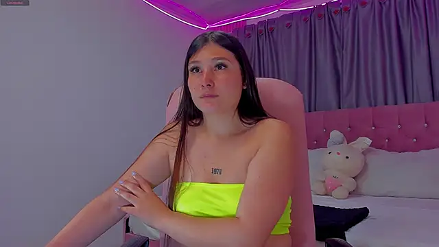 AngieG02  online show from 14, 1, 2026