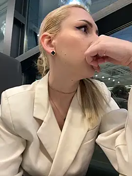 SenyaVibes online show from 1, 12, 2025