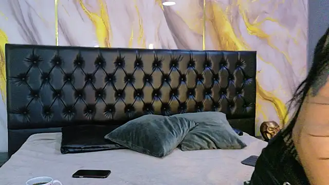 MilaDeRoux online show from 20, 3, 2026