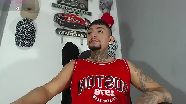 Snapshot of BASTIAN_NICOLAS_ chatting on 8, 3, 2026 BASTIAN NICOLAS online show from 8, 3, 2026