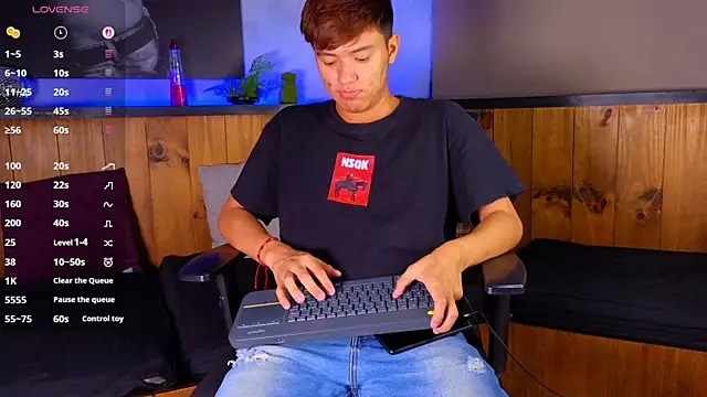 Snapshot of isaac_grimm chatting on 21, 3, 2026 isaac grimm online show from 21, 3, 2026