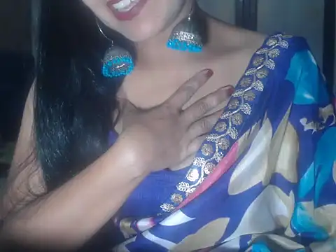 Hotronita123 online show from 4, 3, 2026