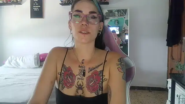 Snapshot of blackrose1997 chatting on 20, 7, 2026 blackrose1997 online show from 20, 7, 2026