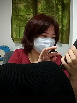 miniiceyya online show from 8, 2, 2026