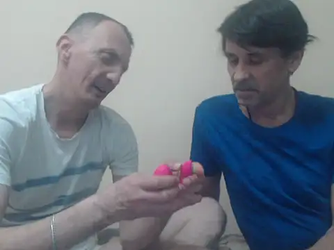 Snapshot of jonyboob chatting on 18, 4, 2026 jonyboob online show from 18, 4, 2026
