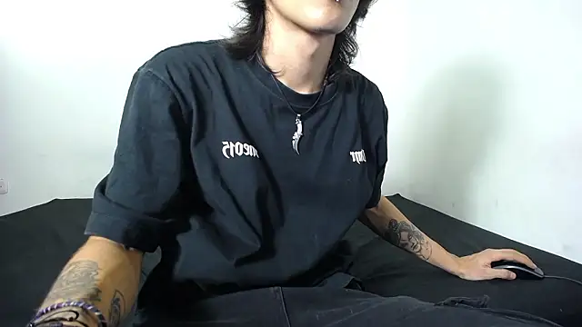 Snapshot of Slashot33 chatting on 22, 2, 2026 Slashot33 online show from 22, 2, 2026