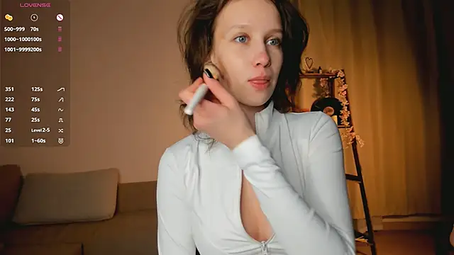 Snapshot of LachelleFrommer chatting on 1, 2, 2026 LachelleFrommer online show from 1, 2, 2026