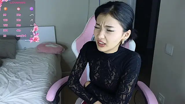 mimiicherry online show from 28, 2, 2026