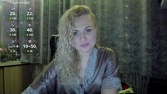 LanaLight x online show from 6, 1, 2026