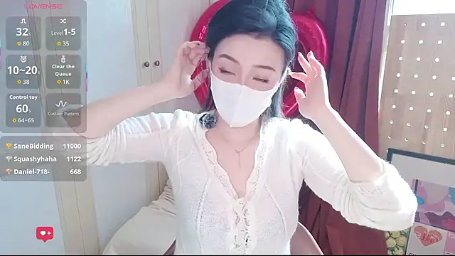 nayomi 34f online show from 12, 2, 2026