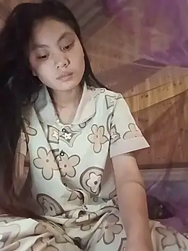 Hilary-123 online show from 17, 5, 2026