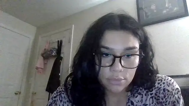 Snapshot of lunabellaX0 chatting on 3, 12, 2025 lunabellaX0 online show from 3, 12, 2025