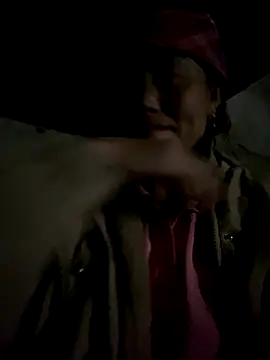 Snapshot of Lilik2 chatting on 18, 12, 2025 Lilik2 online show from 18, 12, 2025