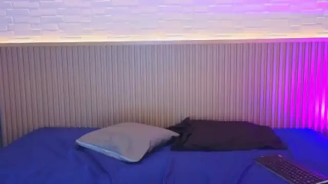 Snapshot of EmyVega chatting on 20, 12, 2025 EmyVega online show from 20, 12, 2025