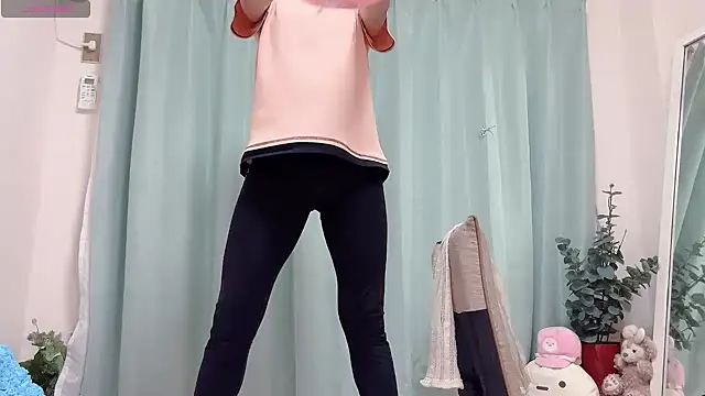 RURU-CHANN668 online show from 4, 2, 2026