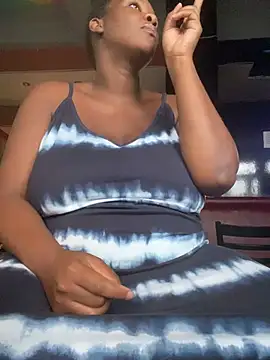 GiantClithpee online show from 25, 12, 2024