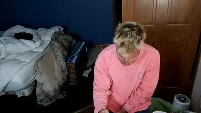Snapshot of SpunRedneck chatting on 30, 5, 2026 SpunRedneck online show from 30, 5, 2026